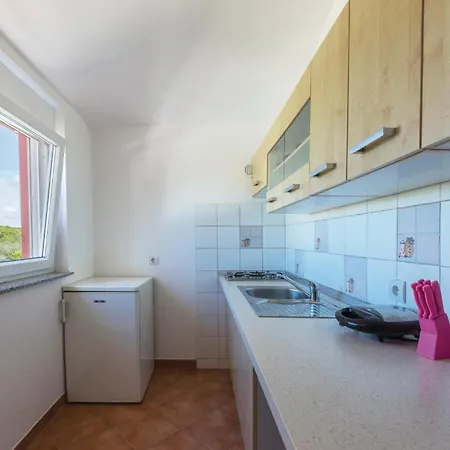 Cozy In With Kitchen Banjole